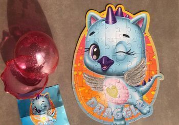 Puzzle hatchimals draggle rangé dans son œuf