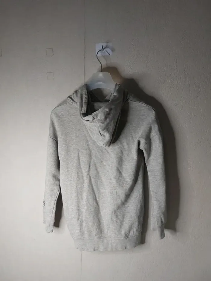 Sweat-shirt gris "LH" - photo numéro 2