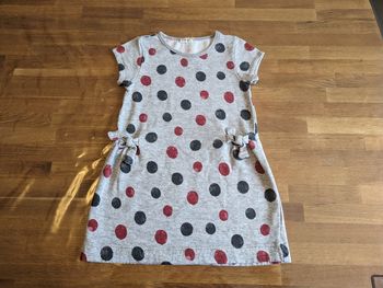 Robe fille 8 ans Orchestra 
Très bon état