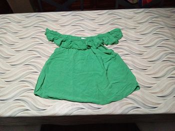 Blouse style Bardot avec encolure comme des pompons Gémo taille xl