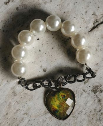 Bracelet vintage en perle et pendentif cœur 18 19 cm