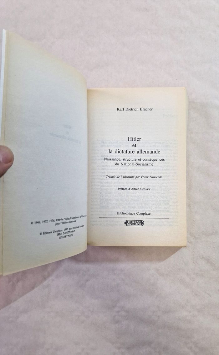 Livre , Hitler et la dictature allemande - photo numéro 3