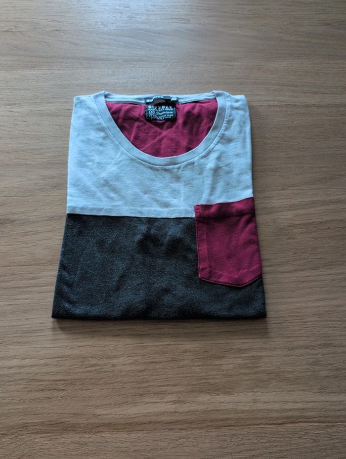 Tee shirt manches courtes taille M