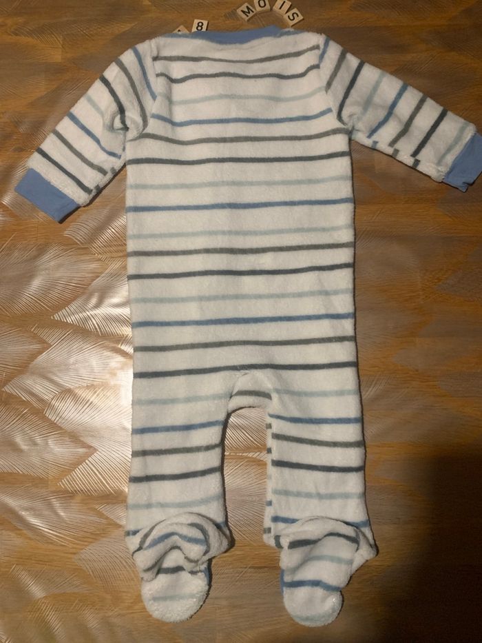 Pyjama 18 mois - photo numéro 2