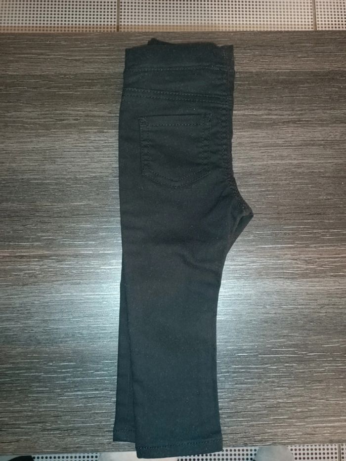 Pantalon noir - photo numéro 2