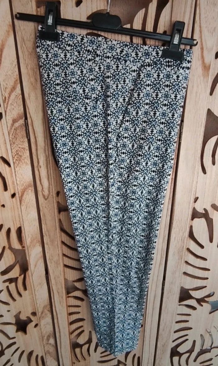 Pantalon 7/8 ème imprimé T 40 H&M - photo numéro 4