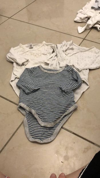 3 Bodys manches longues