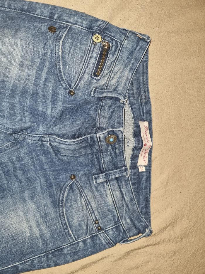 Jeans Freeman - photo numéro 3