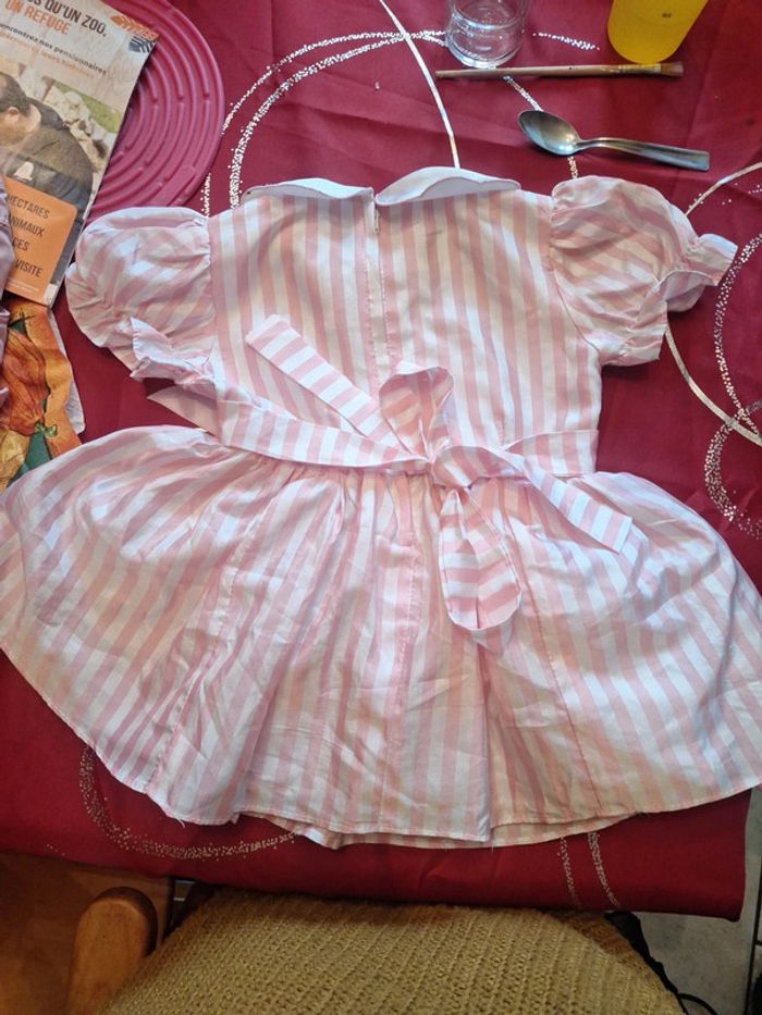Splendide robe de princesse - photo numéro 5