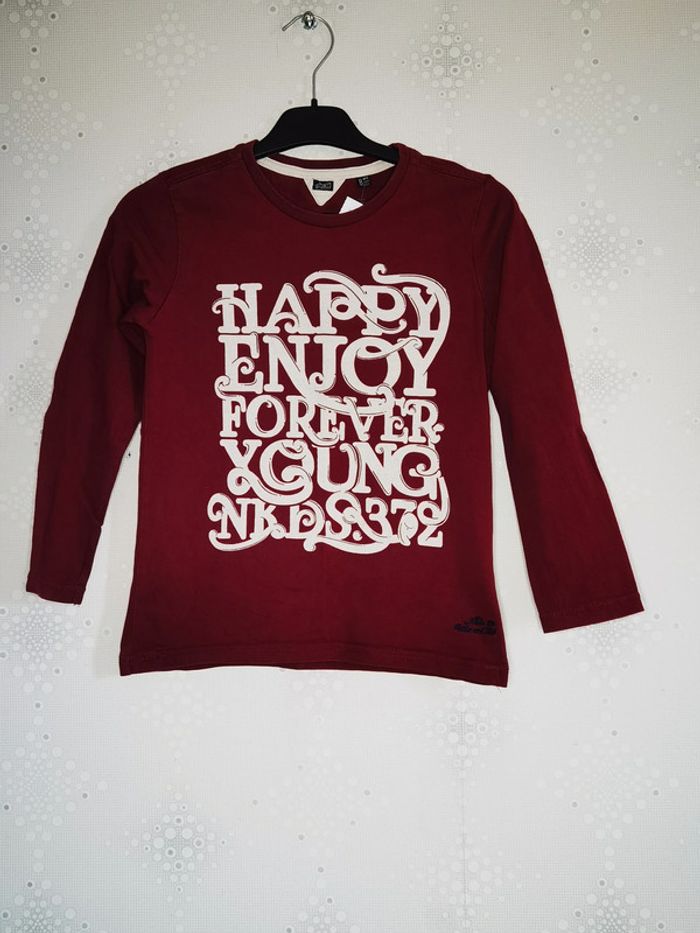 D3597 - tee-shirt garçon 8 ans