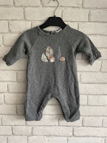 Combinaison obaibi taille 3 mois