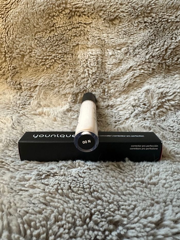 Correcteur perfection pro 00N Younique