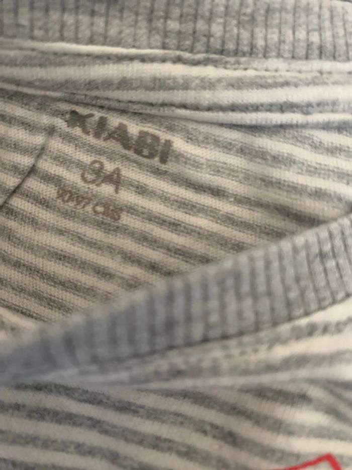 T-shirt 4 - photo numéro 2