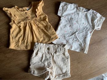 Lot 3 pièces bébé fille short t-shirt TAO 3 mois tbe