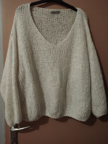 Pull blanc