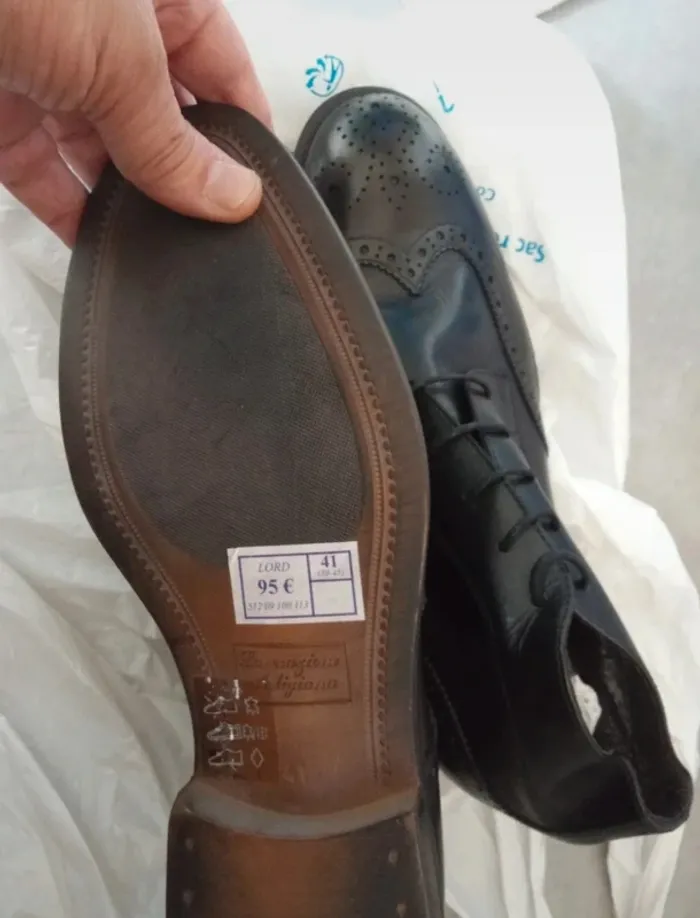 Chaussures italiennes en cuir de chez André - photo numéro 4