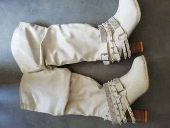 Très Jolies bottes hautes lanières strass 🌸