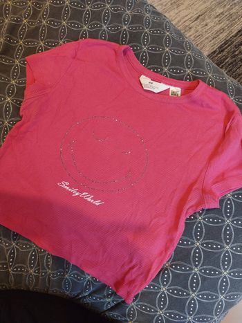 Tee-shirt court smiley