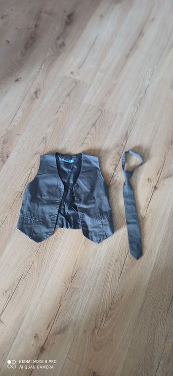 Gilet et cravate 6 ans