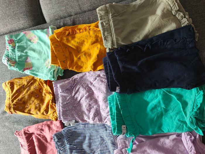 Lot shorts 4 ans - photo numéro 3