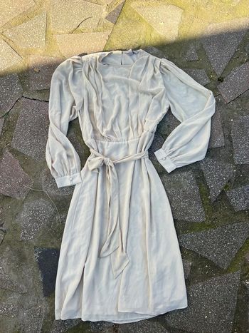 Robe longue beige manche bouffante en Time H&M taille s