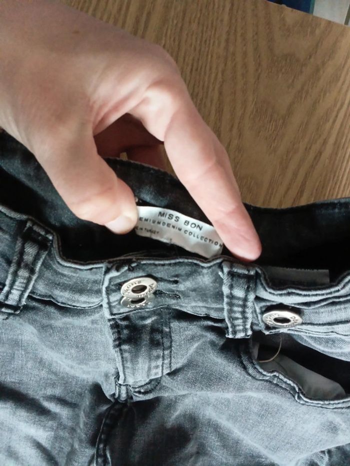 Jeans Taille haute miss Bon taille 34 - photo numéro 8