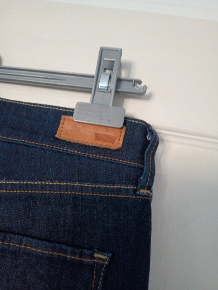 Jeans Levi's demi curve classic rise straight taille 27 bleu foncé - photo numéro 9