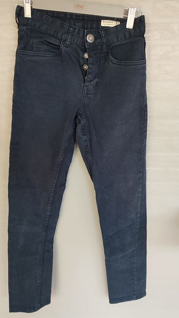 Jeans t 32 / 12 ans