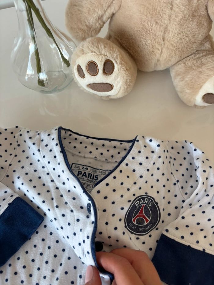 Pyjama Paris Saint Germain 6 mois - photo numéro 4