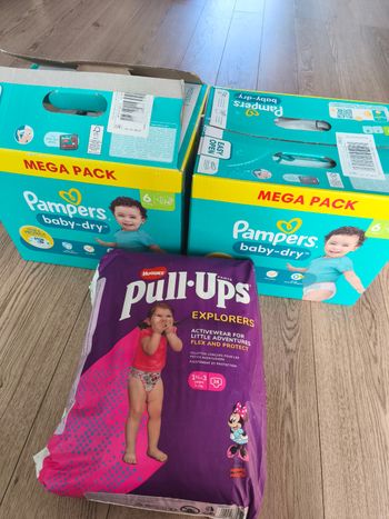 Couche Pampers taille 6