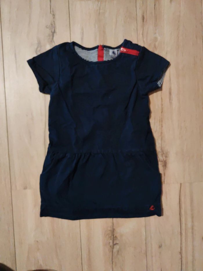 Robe bleue petit bateau