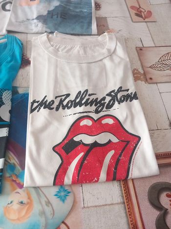 Lot t shirt