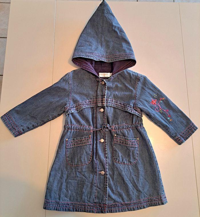 Manteau en jean fille 3 ans TBE - photo numéro 2