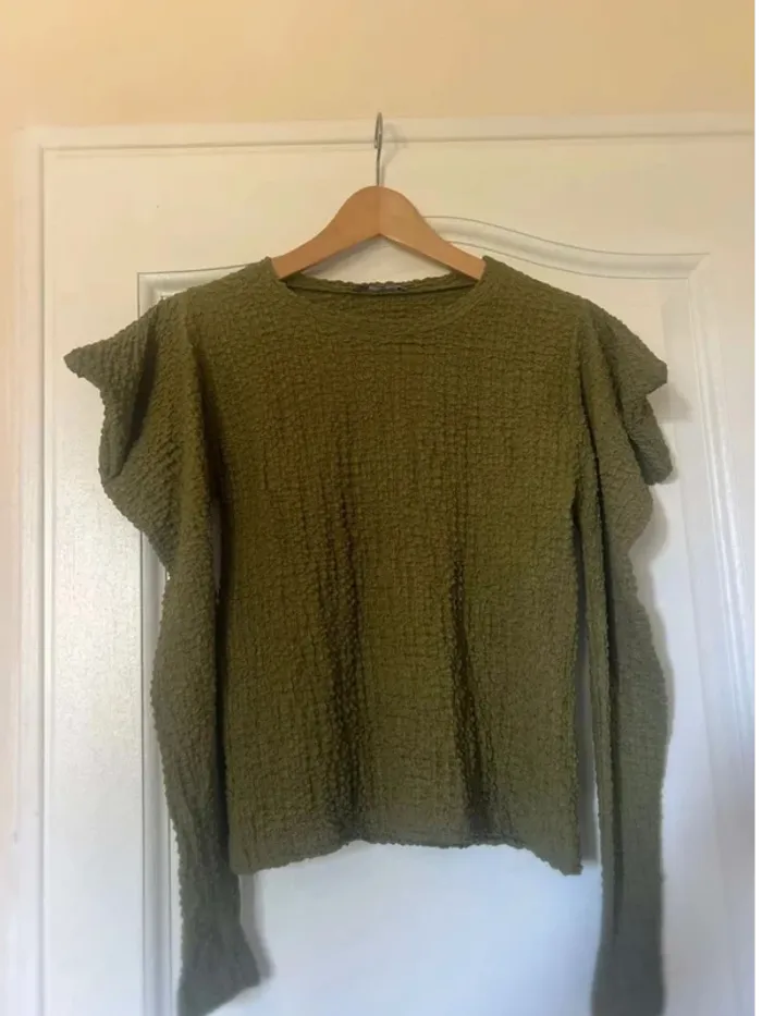 Super  petit haut  original - Zara - Taille M