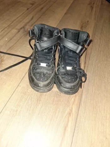 Basquette montante nike