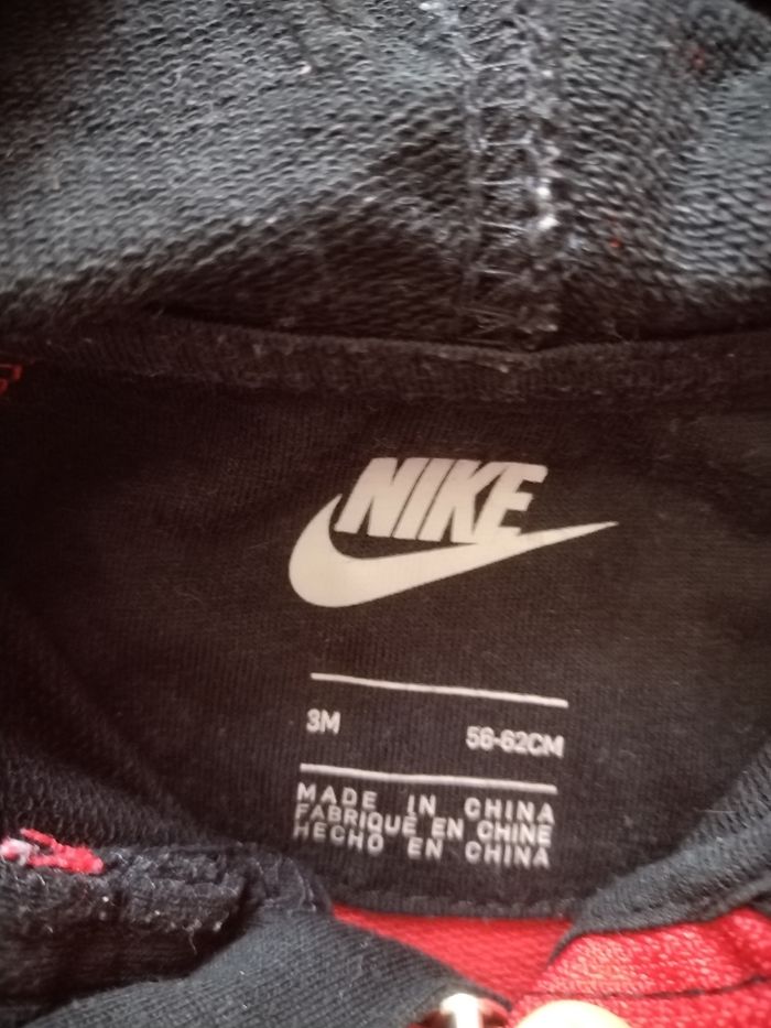 Combinaison bébé garçon Nike 3 mois - photo numéro 2