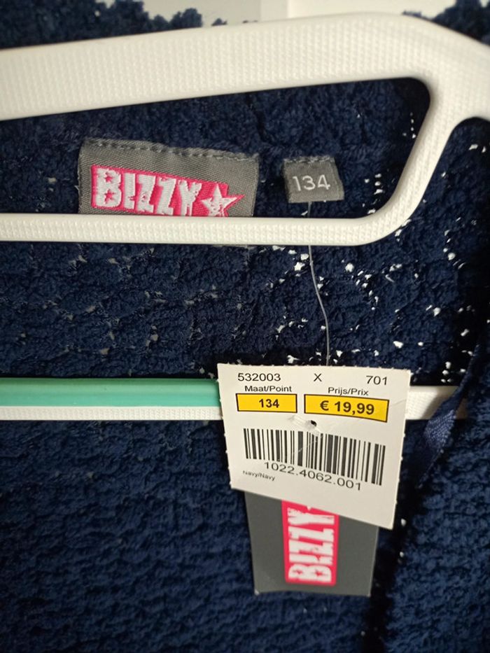 Gilet fille taille 134 neuf avec étiquette - photo numéro 3