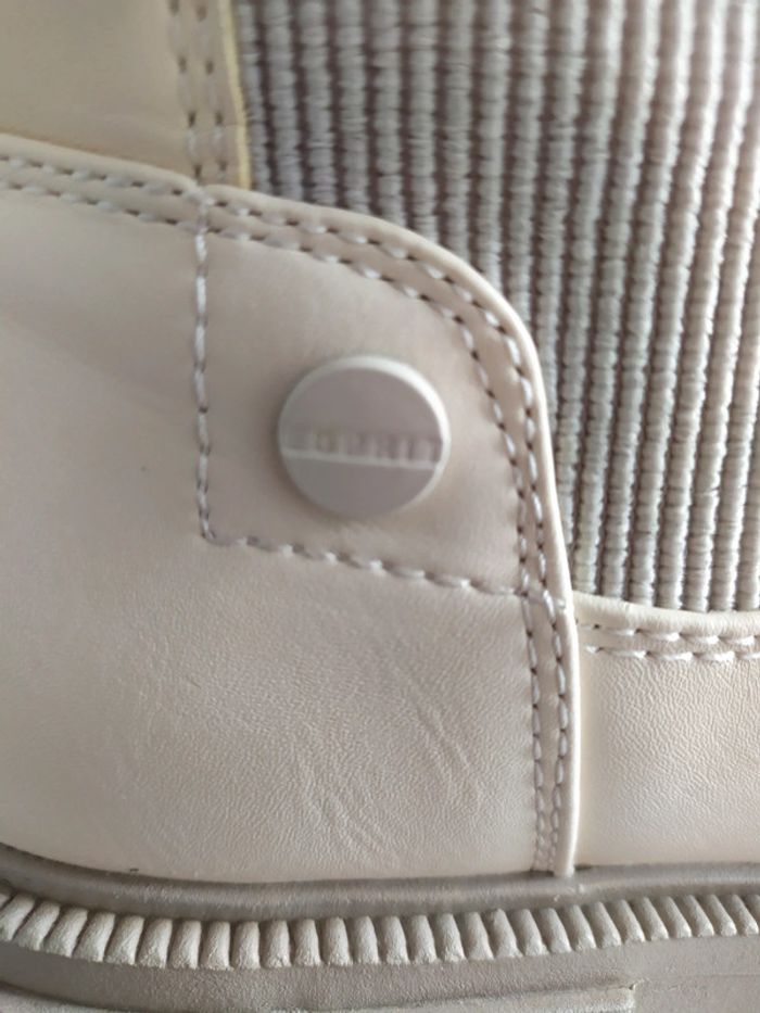 Boots beige Esprit pointure 37 - photo numéro 2