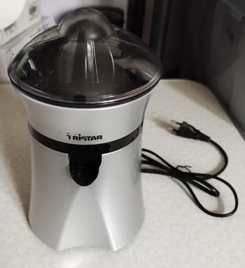 Tristar Presse-agrumes Tristar 20W-2 cônes -tous types d'agrumes-Filtre à pulpes