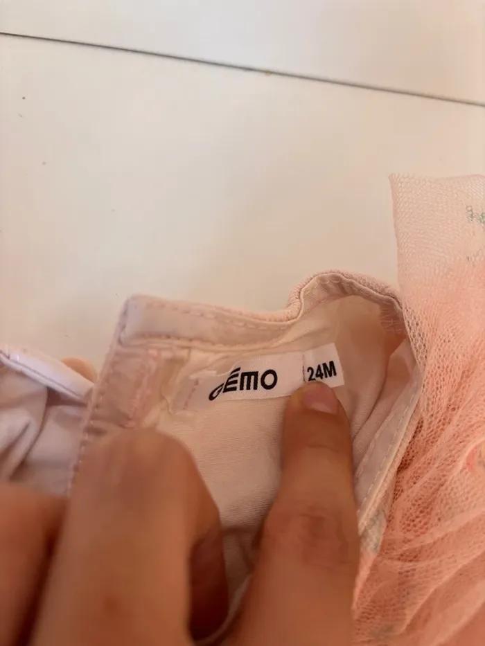 Robe fille Gemo 24mois en très bon état - photo numéro 2
