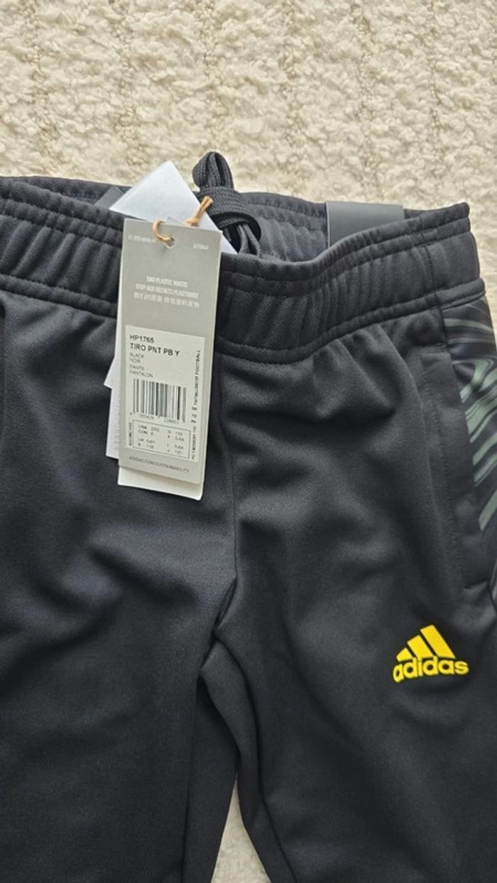 Jogging Adidas - photo numéro 2