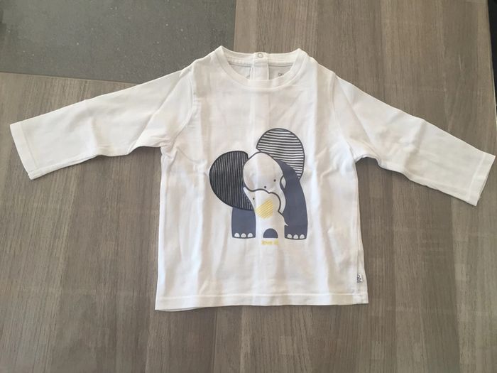 6 mois 2 t shirts - photo numéro 2