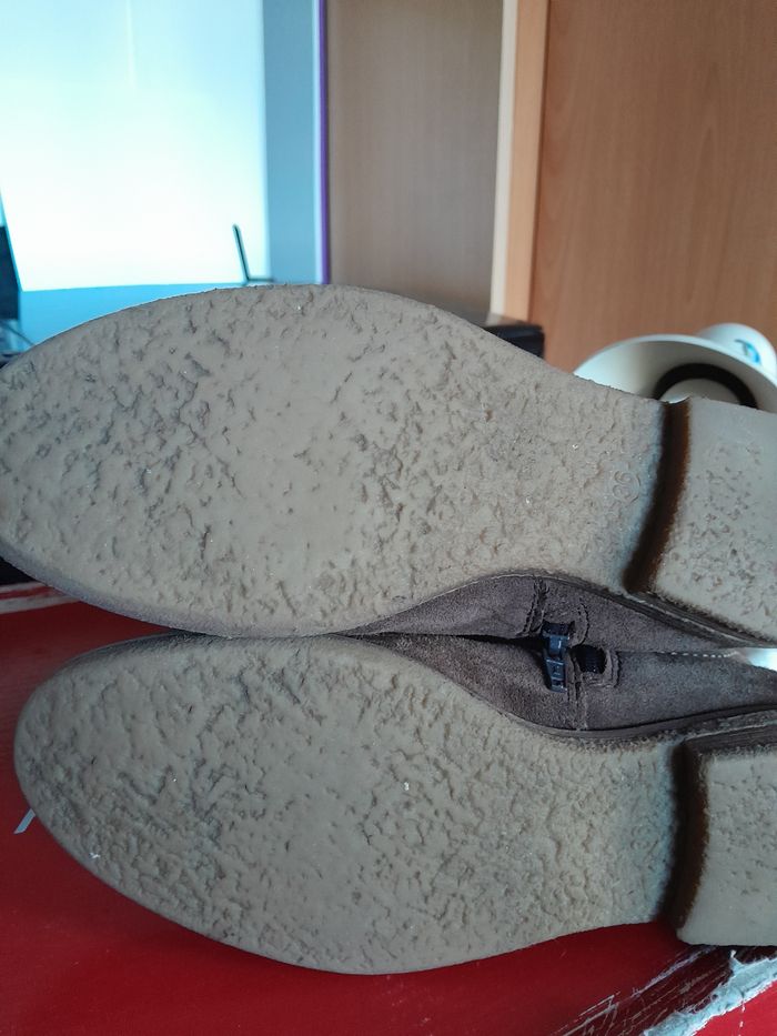 Bottes fourrées marron en daim taille 36 - photo numéro 6