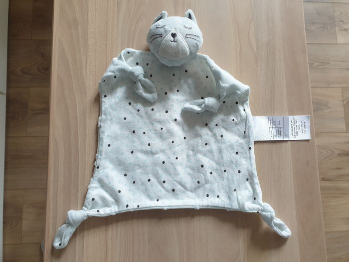 Doudou verbaudet chat blanc étoile noir pos bleu