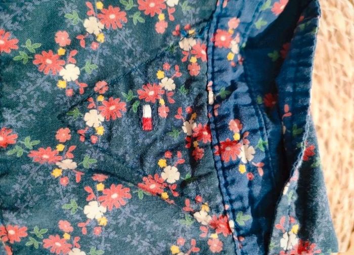 Robe tommy Hilfiger 24mois - photo numéro 9