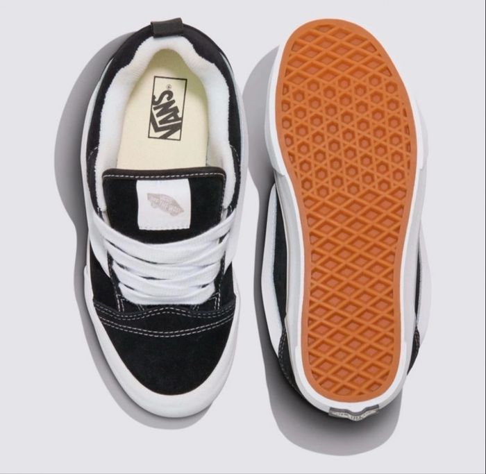 Sneakers Knu Skool Ado - cuir - noir taille 36,5