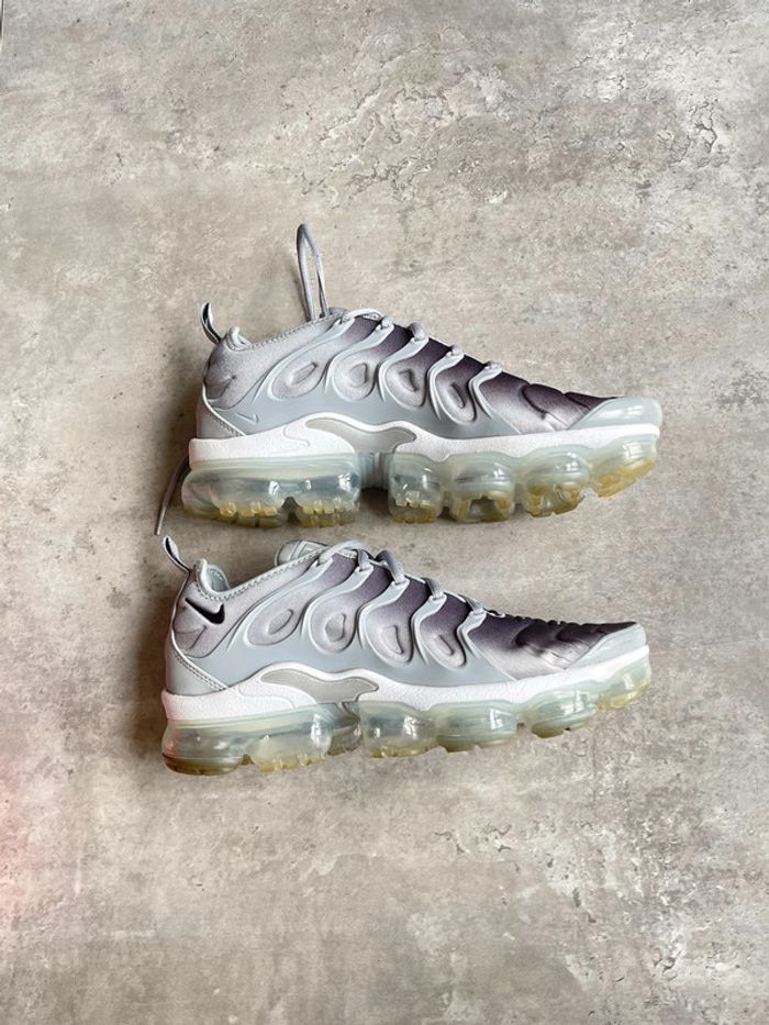 Baskets Nike Air Vapormax plus en TBE