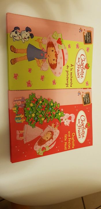 Livres Charlotte aux fraises