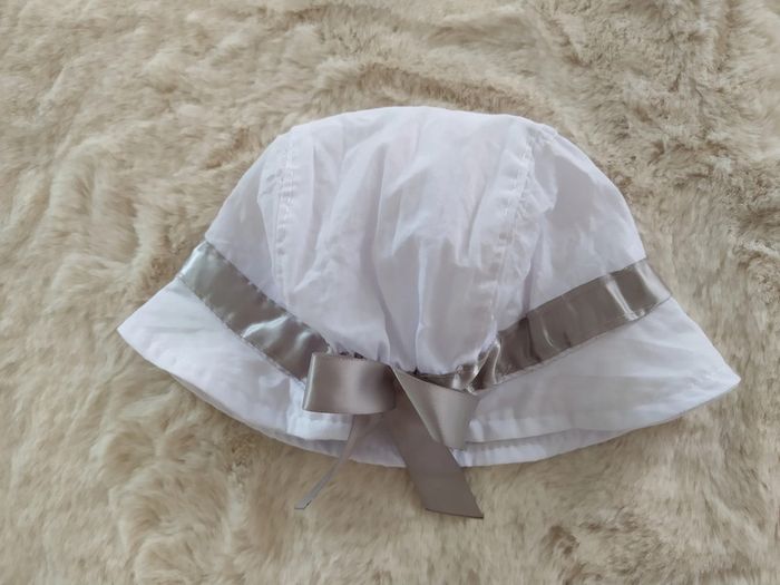 Chapeau de cérémonie bébé fille 6-12 mois - photo numéro 2