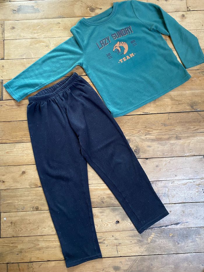 Pyjama polaire vert tigre et noir 8 ans Kiabi